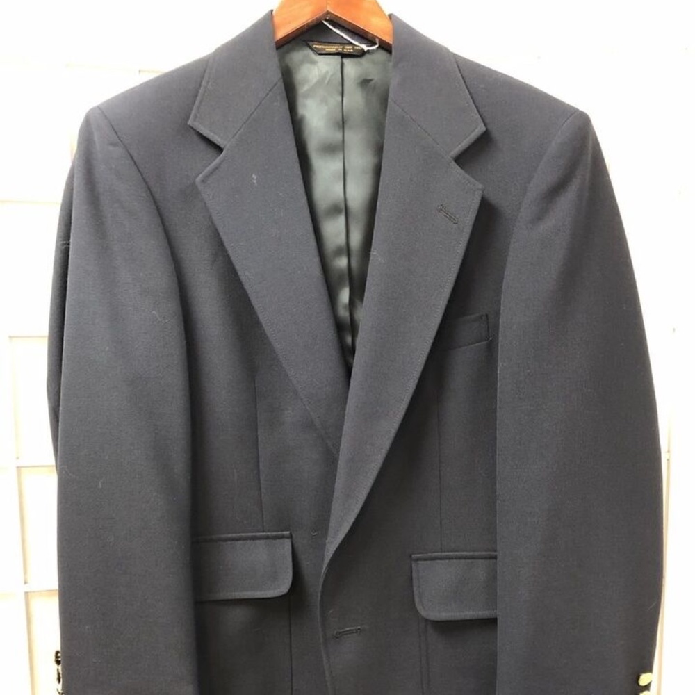 Jules,Men’s Dress Jacket,Dark Blue,Size 36.5,Made in USA,Buttons gold,Pockets.!
